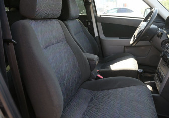 Подержанный автомобиль LADA (ВАЗ) Priora Sedan 2010 года (10 фото)