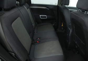 Подержанный автомобиль Opel Antara 2008 года (11 фото)