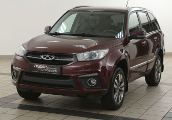 Подержанный автомобиль Chery Tiggo 3 2018 года (8 фото)