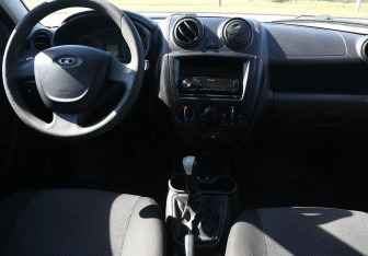 Подержанный автомобиль LADA (ВАЗ) Granta Sedan 2016 года (12 фото)