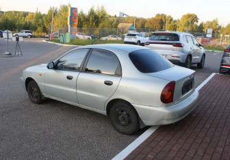 Подержанный автомобиль ЗАЗ Chance Sedan 2010 года (5 фото)