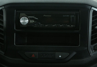 Подержанный автомобиль LADA (ВАЗ) XRAY 2021 года (13 фото)