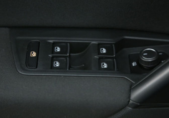 Подержанный автомобиль Volkswagen Tiguan 2017 года (18 фото)