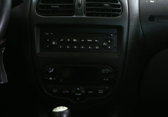 Подержанный автомобиль Peugeot 206 Sedan 2007 года (9 фото)