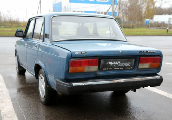 Подержанный автомобиль LADA (ВАЗ) 2107 2007 года (4 фото)