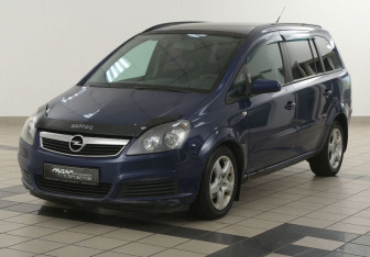 Подержанный автомобиль Opel Zafira Compactvan 2007 года (8 фото)