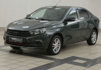 Подержанный автомобиль LADA (ВАЗ) Vesta Sedan 2017 года (8 фото)