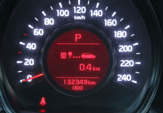 Подержанный автомобиль Kia Ceed Wagon 2018 года (19 фото)