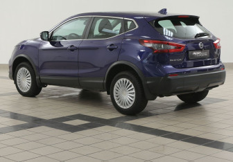 Подержанный автомобиль Nissan Qashqai 2019 года (2 фото)