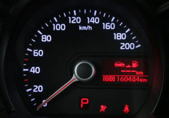 Подержанный автомобиль Kia Picanto 2013 года (19 фото)