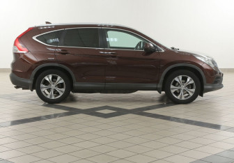 Подержанный автомобиль Honda CR-V 2013 года (5 фото)