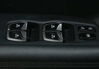 Подержанный автомобиль Hyundai Santa Fe 2018 года (18 фото)