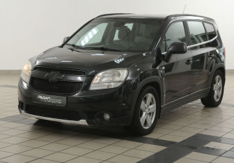 Подержанный автомобиль Chevrolet Orlando 2011 года (8 фото)