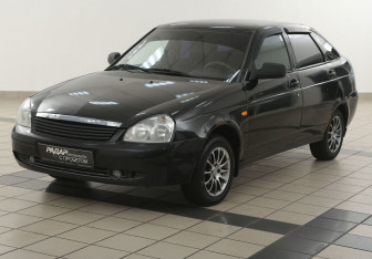 Подержанный автомобиль LADA (ВАЗ) Priora Hatchback 2009 года (8 фото)