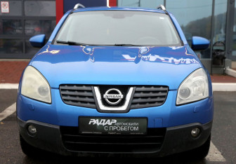 Подержанный автомобиль Nissan Qashqai 2007 года (2 фото)