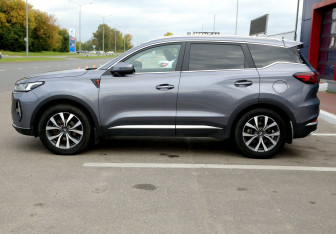 Подержанный автомобиль Chery Tiggo 7 Pro Max 2023 года (8 фото)