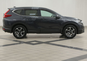 Подержанный автомобиль Honda CR-V 2018 года (5 фото)