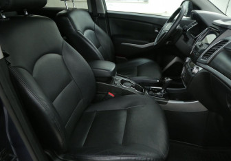 Подержанный автомобиль SsangYong Actyon 2013 года (10 фото)