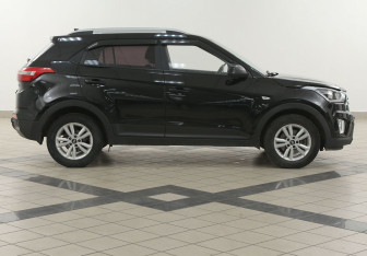 Подержанный автомобиль Hyundai Creta 2017 года (5 фото)