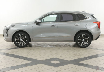 Подержанный автомобиль Haval Jolion 2021 года (7 фото)