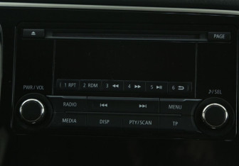 Подержанный автомобиль Mitsubishi Outlander 2022 года (15 фото)