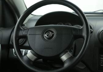 Подержанный автомобиль Ravon Nexia R3 2018 года (16 фото)