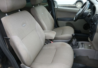 Подержанный автомобиль LADA (ВАЗ) Kalina Wagon 2010 года (10 фото)