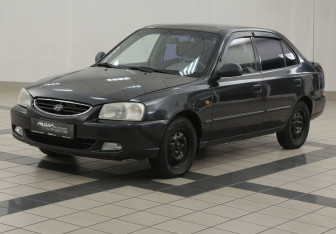 Подержанный автомобиль Hyundai Accent Sedan 2008 года (8 фото)