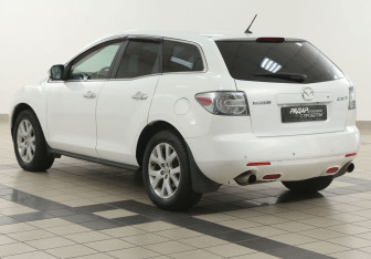 Подержанный автомобиль Mazda CX-7 2008 года (2 фото)