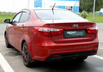Подержанный автомобиль Kia Rio Sedan 2014 года (4 фото)