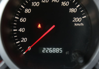 Подержанный автомобиль Suzuki Grand Vitara 2007 года (19 фото)