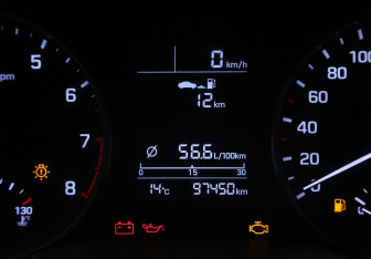 Подержанный автомобиль Hyundai Elantra Sedan 2017 года (18 фото)