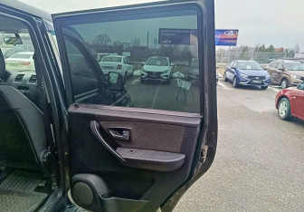 Подержанный автомобиль УАЗ Patriot 2015 года (11 фото)