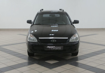 Подержанный автомобиль LADA (ВАЗ) Priora Wagon 2010 года (3 фото)