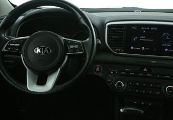 Подержанный автомобиль Kia Sportage 2021 года (28 фото)