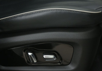 Подержанный автомобиль Chery Tiggo 4 2025 года (11 фото)