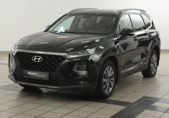 Подержанный автомобиль Hyundai Santa Fe 2019 года (8 фото)