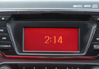 Подержанный автомобиль Kia Rio Sedan 2014 года (15 фото)