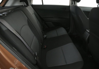 Подержанный автомобиль Hyundai Creta 2018 года (11 фото)