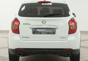 Подержанный автомобиль SsangYong Actyon 2012 года (3 фото)