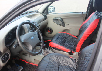 Подержанный автомобиль LADA (ВАЗ) Kalina Sedan 2008 года (10 фото)