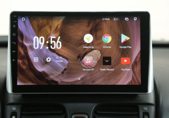 Подержанный автомобиль Nissan Almera Hatchback 2004 года (15 фото)