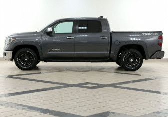 Подержанный автомобиль Toyota Tundra 2020 года (7 фото)