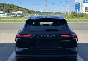 Подержанный автомобиль Jetour Dashing 2024 года (6 фото)