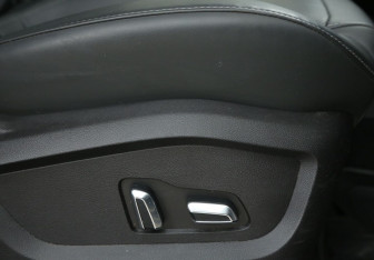 Подержанный автомобиль Exeed LX 2023 года (12 фото)