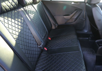 Подержанный автомобиль Volkswagen Passat Sedan 2009 года (11 фото)