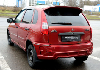 Подержанный автомобиль LADA (ВАЗ) Kalina Hatchback 2010 года (4 фото)