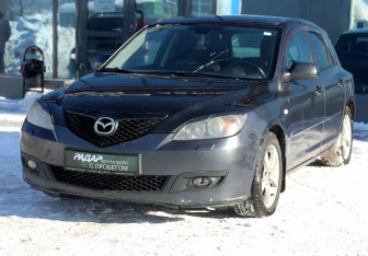 Подержанный автомобиль Mazda 3 Hatchback 2006 года (3 фото)