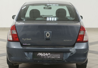 Подержанный автомобиль Renault Symbol 2006 года (3 фото)