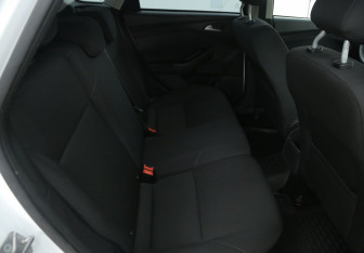 Подержанный автомобиль Ford Focus Hatchback 2017 года (11 фото)